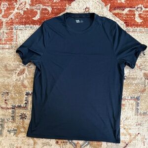Men's Navy Blue T-Shirt VRST LARGE